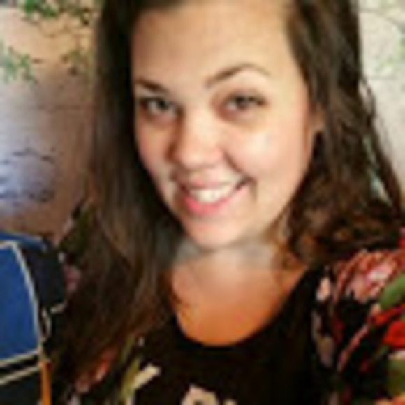 Meet your Posher, Kristina - Picture 1 of 1